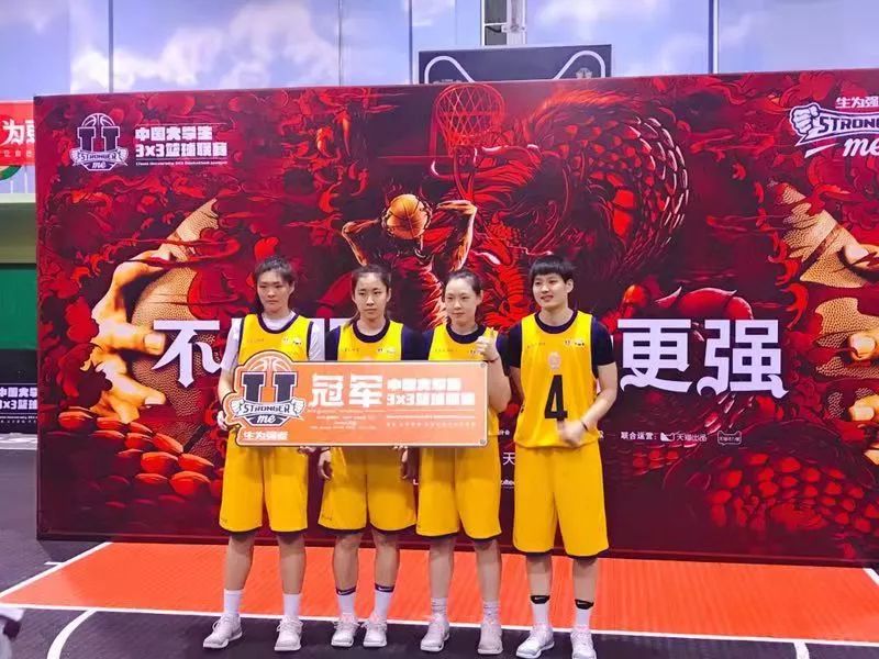 8-2变1-0！世界第8创历史：7万人见证欧洲杯首胜，中国女足被超越｜英格兰｜奥地利｜女足_新浪新闻